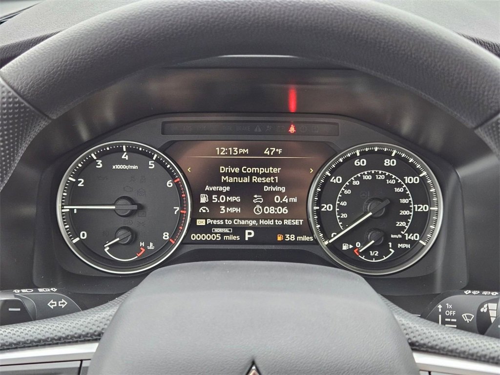 New 2025 Mitsubishi Outlander ES image 17