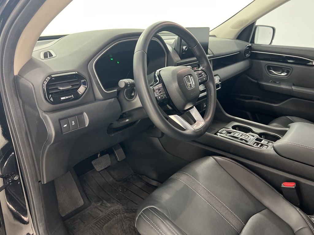 Used 2025 Honda Pilot EX-L image 9
