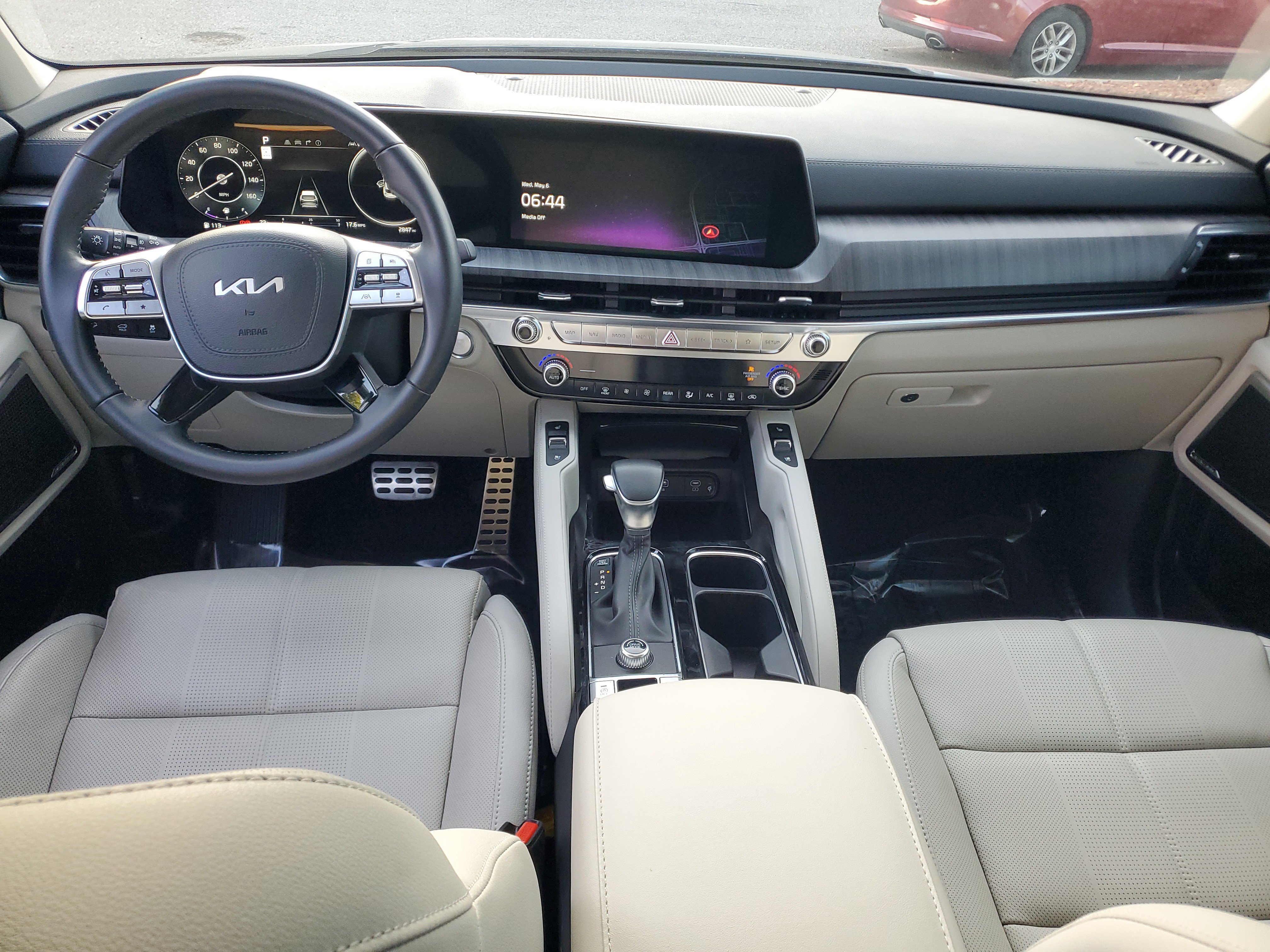 Used 2023 Kia Telluride SX FWD image 10