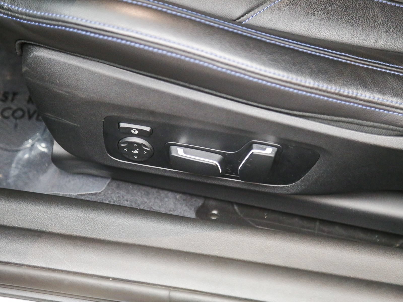 Used 2024 BMW M2 w/ Lighting Package RWD image 21