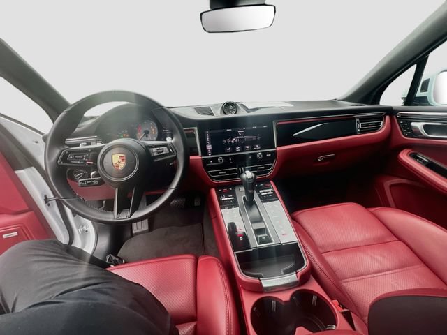 Certified 2023 Porsche Macan S AWD/4WD image 19