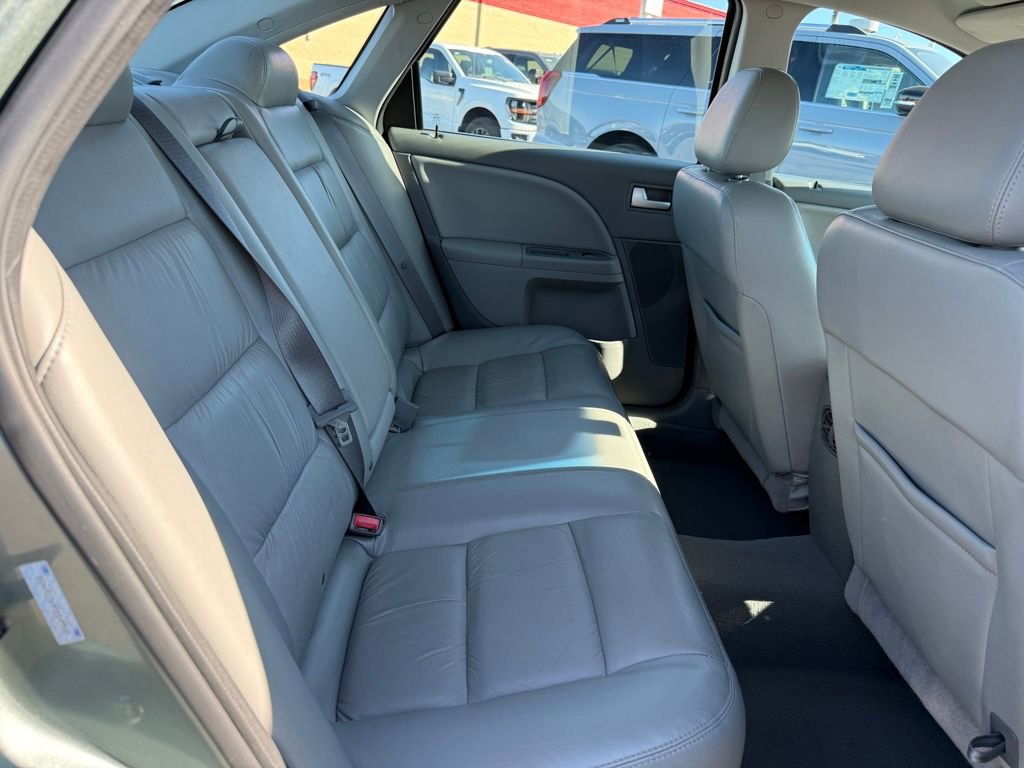 Used 2007 Ford Five Hundred SEL image 8