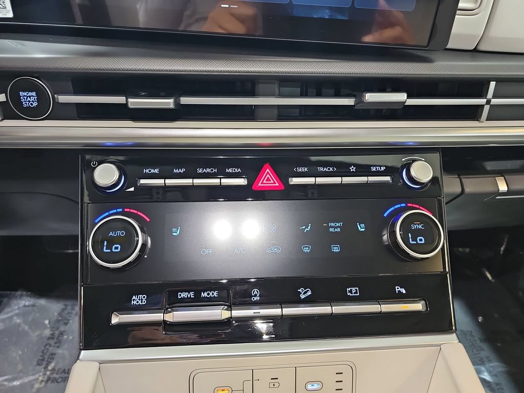 New 2026 Hyundai Santa Fe SEL FWD image 23