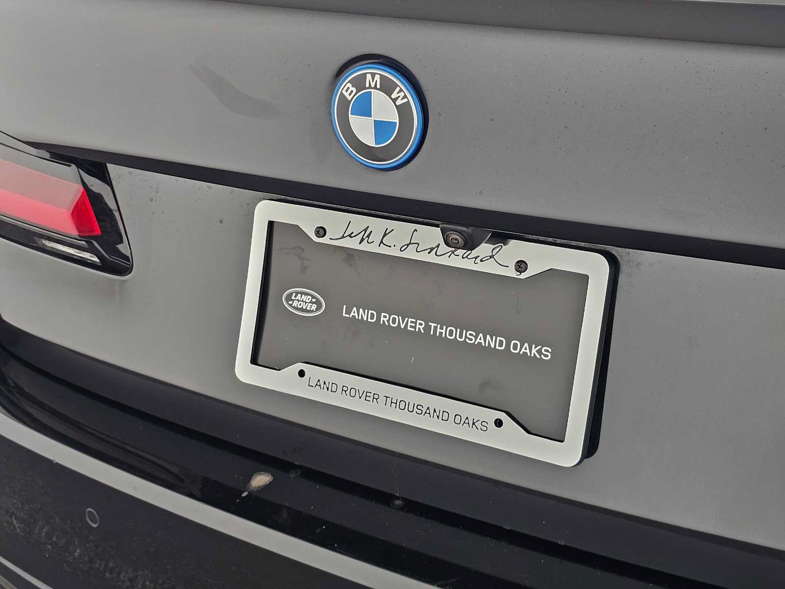 Used 2023 BMW 530e w/ Premium Package RWD image 13