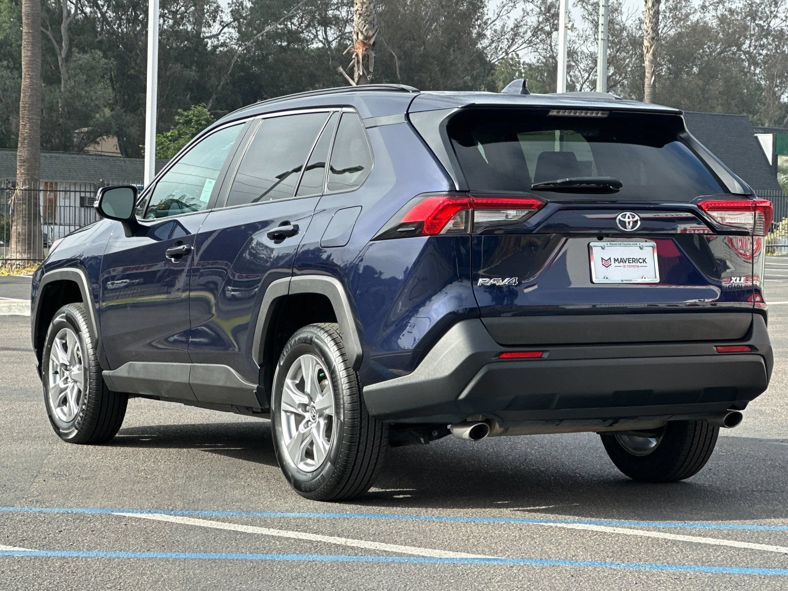Used 2024 Toyota RAV4 XLE FWD image 3