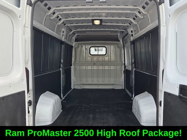 Used 2025 RAM ProMaster 2500 w/ Convenience Group FWD image 13