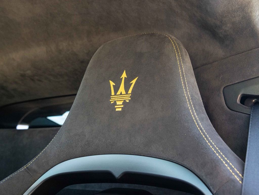 Used 2022 Maserati MC20 Coupe RWD image 24