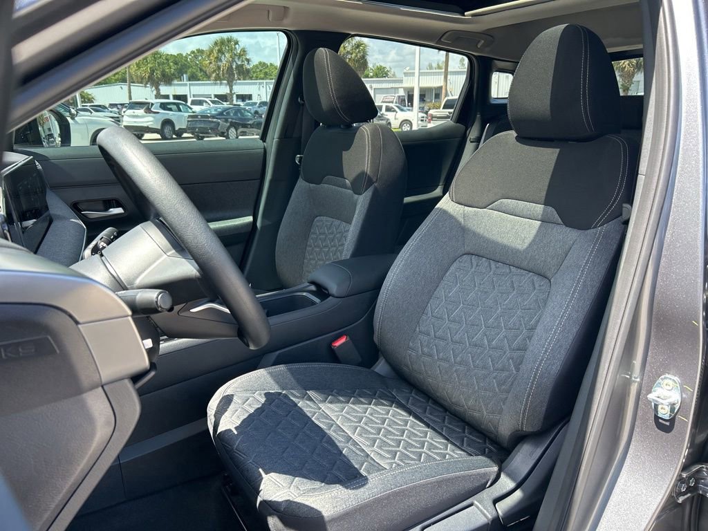 New 2026 Nissan Kicks SV w/ SV Premium Package image 19
