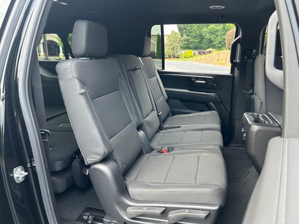 New 2026 Chevrolet Suburban LS w/ LS Custom Edition RWD image 42