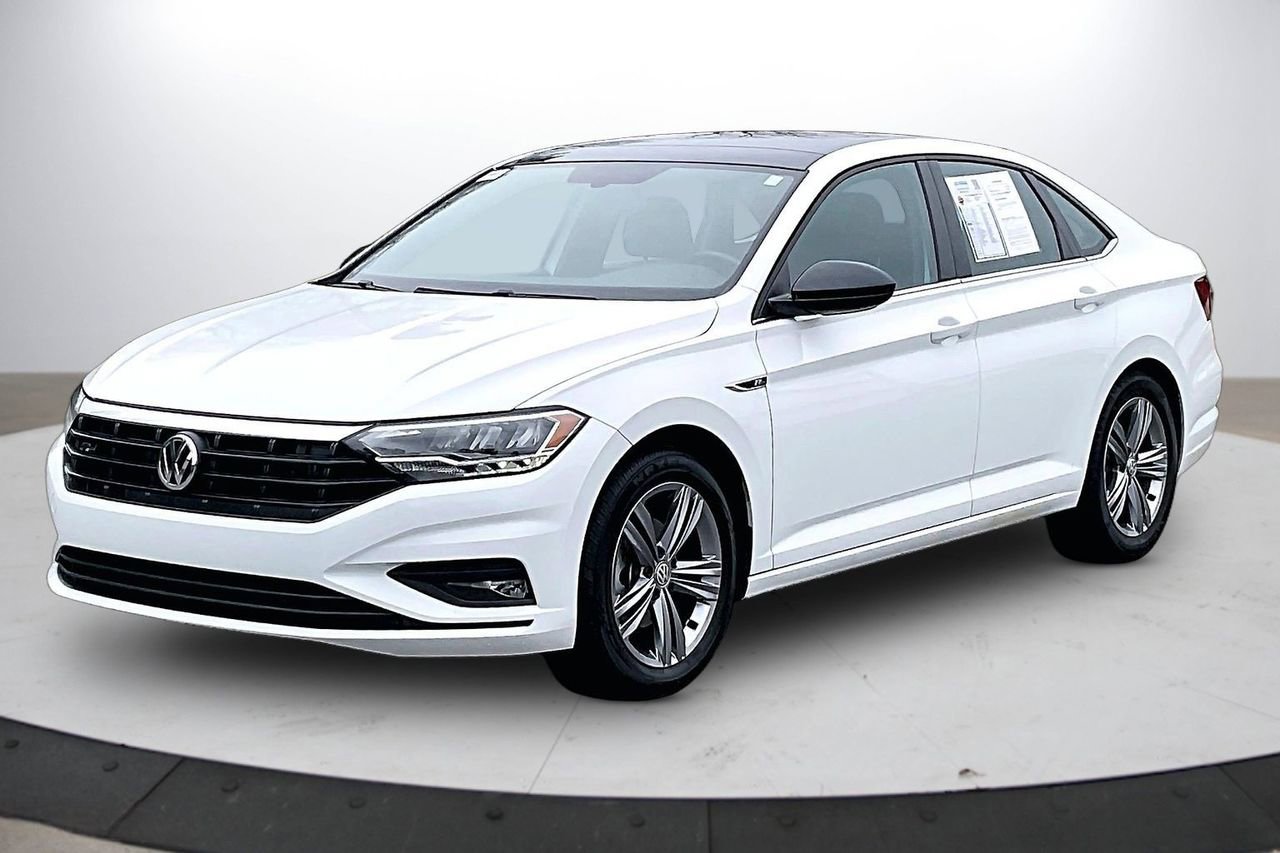 Used 2021 Volkswagen Jetta R-Line image 4