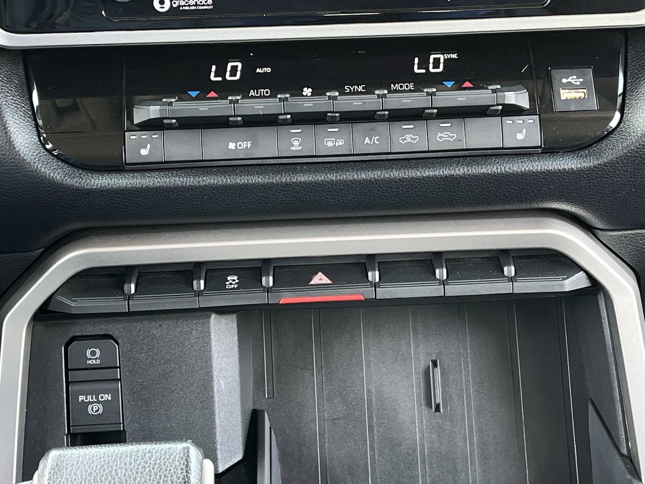 Used 2024 Toyota Tundra SR5 w/ SR5 Premium Package image 18