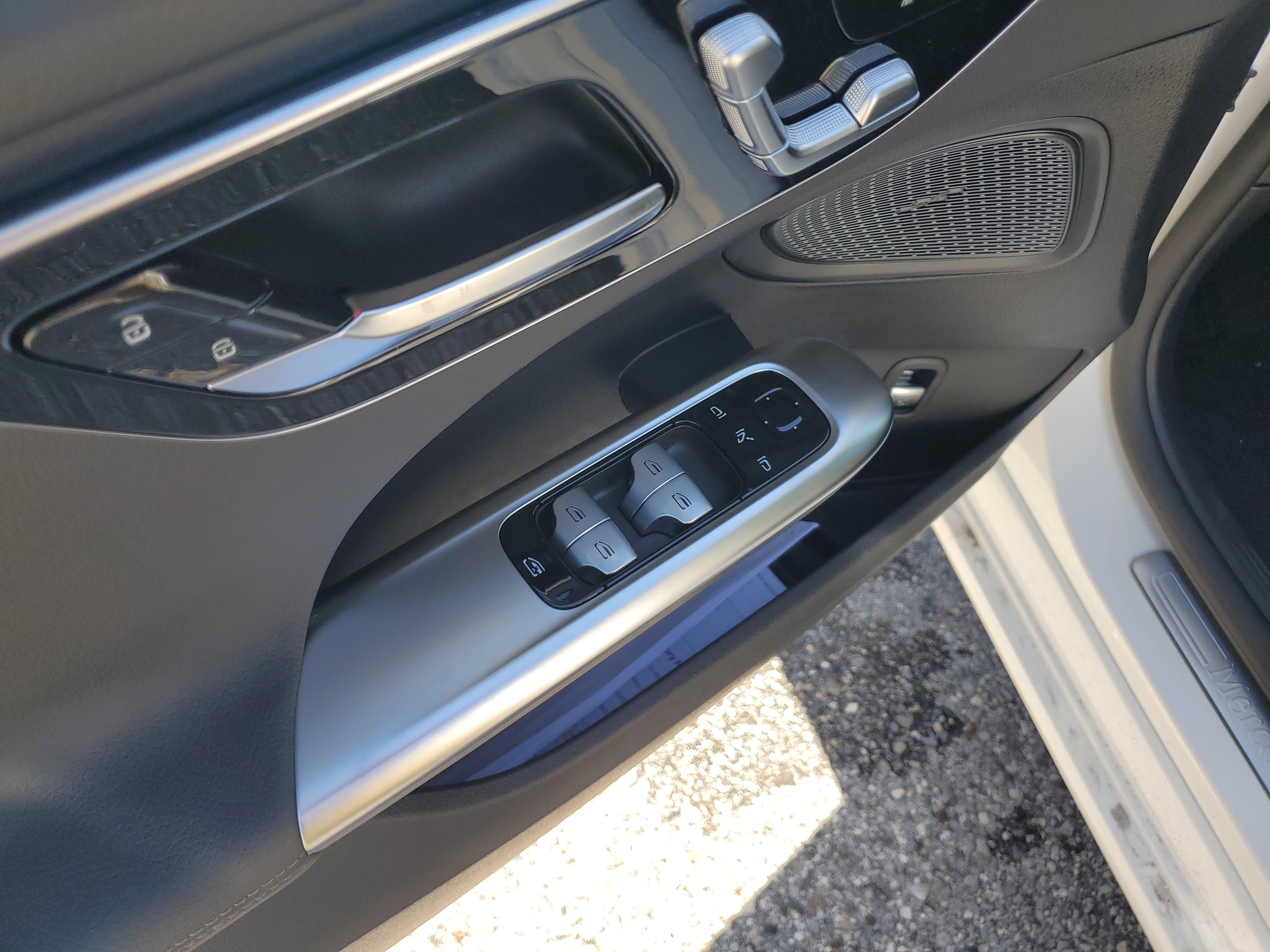 Certified 2025 Mercedes-Benz C 300 Sedan image 19