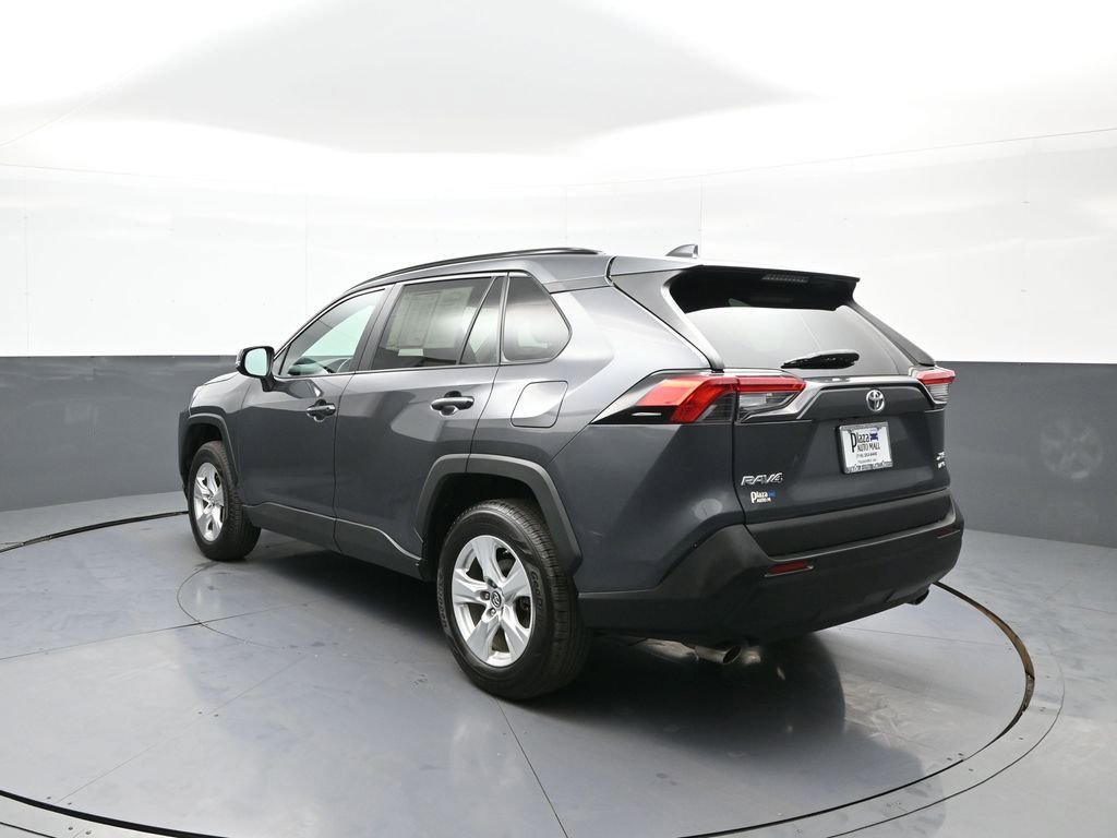 Used 2019 Toyota RAV4 XLE w/ Convenience Package AWD/4WD image 8