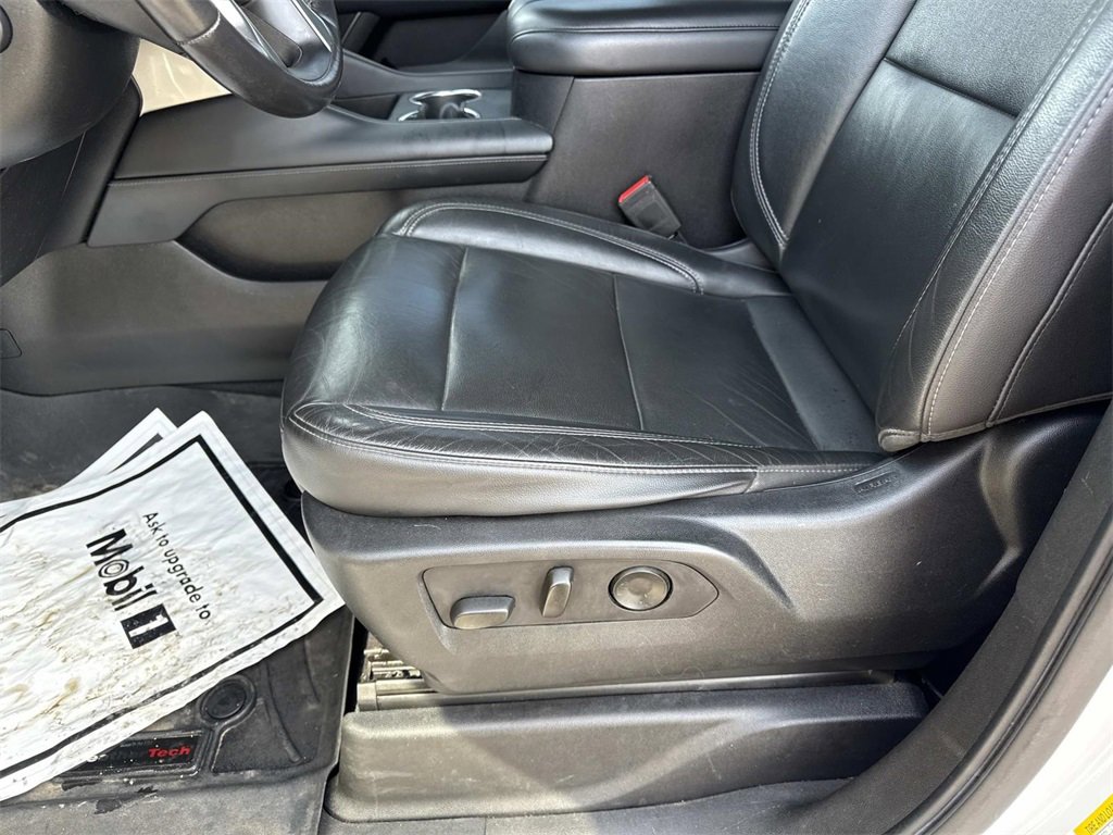 Used 2021 Chevrolet Tahoe Z71 w/ Z71 Signature Package image 10