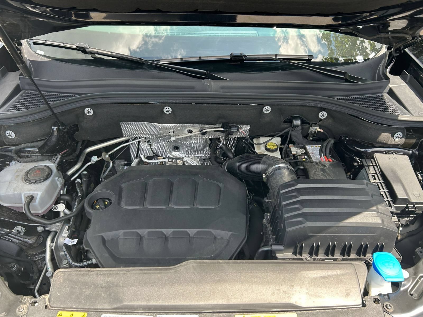 Used 2026 Volkswagen Atlas SE FWD image 29