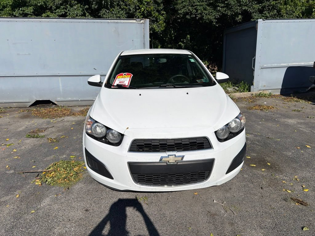 Used 2014 Chevrolet Sonic LS FWD image 2