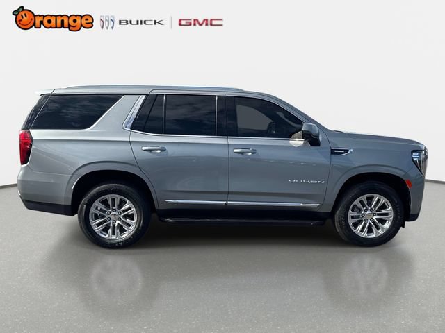 Used 2024 GMC Yukon SLT w/ SLT Premium Package AWD/4WD image 2