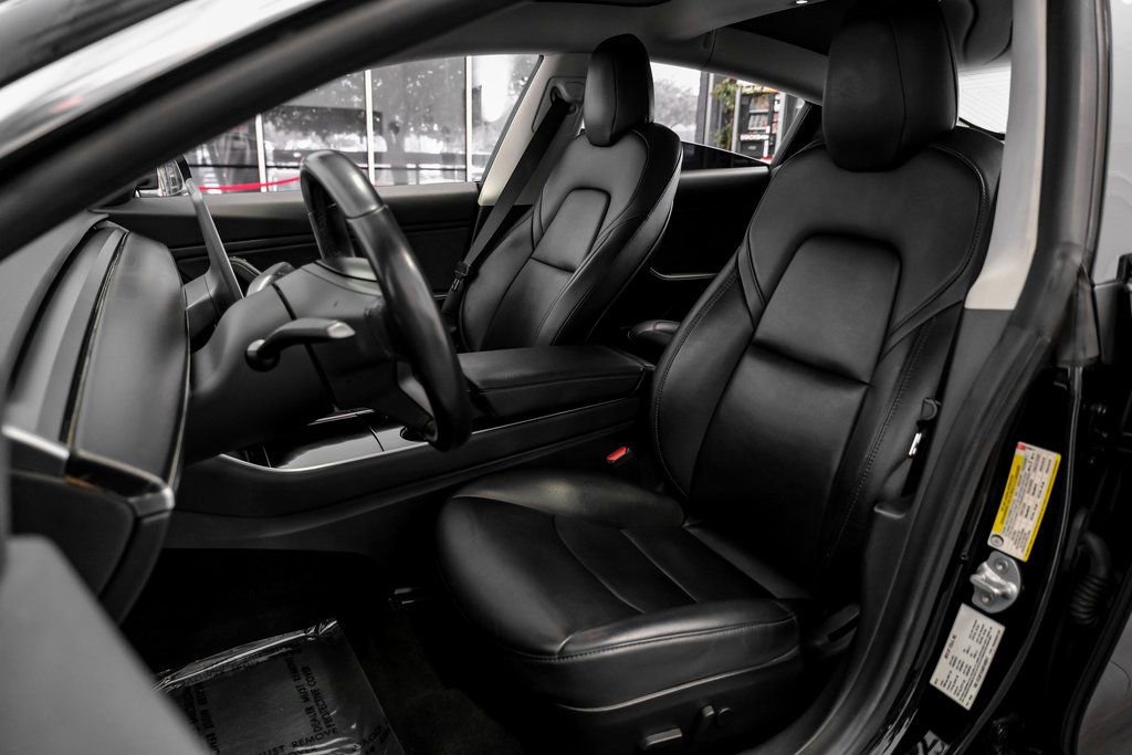 Used 2019 Tesla Model 3 Standard Range Plus image 29