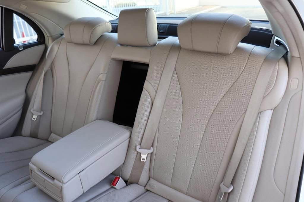 Used 2018 Mercedes-Benz S 450 Sedan image 21