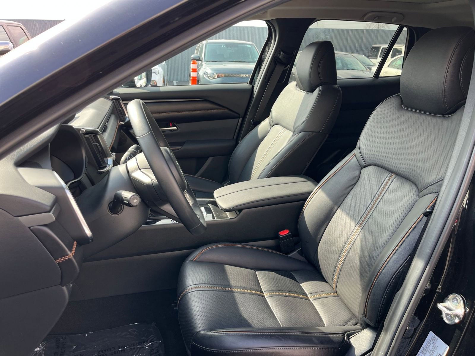 Used 2025 MAZDA CX-50 2.5 Hybrid w/ Premium Plus Pkg image 38