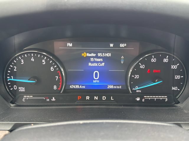Used 2022 Ford Explorer Limited w/ Equipment Group 301A AWD/4WD image 11