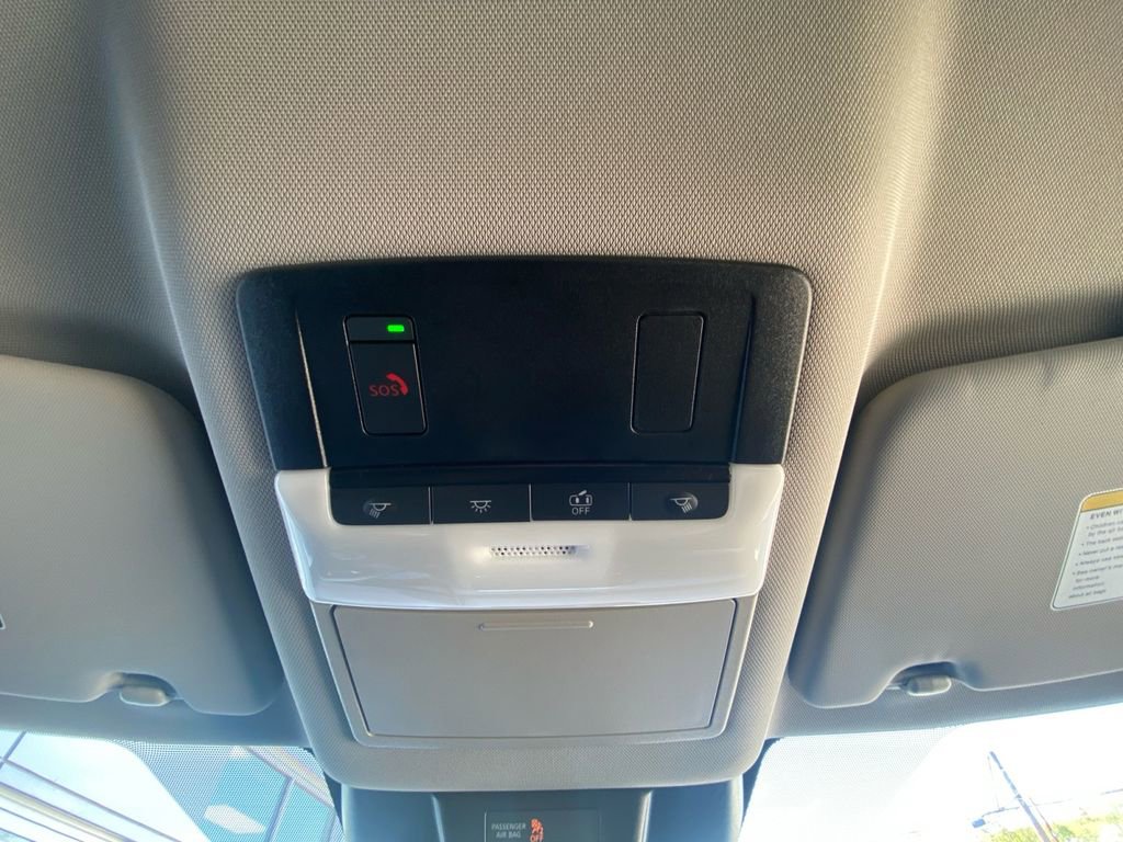 Used 2023 Nissan Rogue SV AWD/4WD image 26