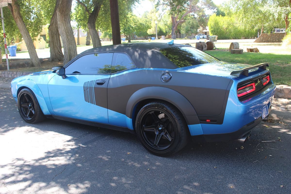 Used 2016 Dodge Challenger R/T Scat Pack RWD image 33