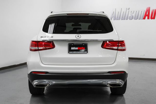 Used 2019 Mercedes-Benz GLC 300 w/ Premium Package image 9