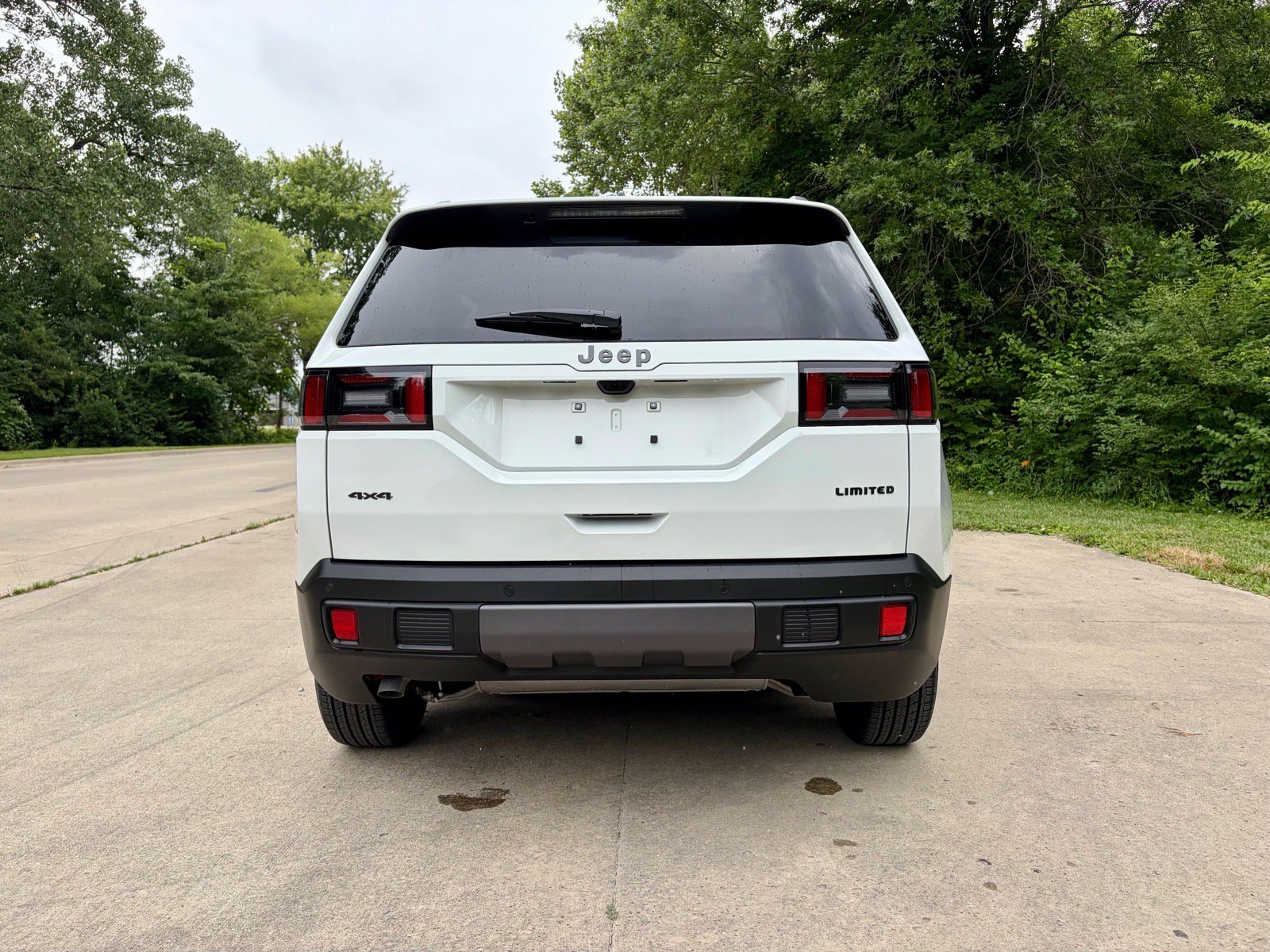 New 2026 Jeep Cherokee Limited AWD/4WD image 11
