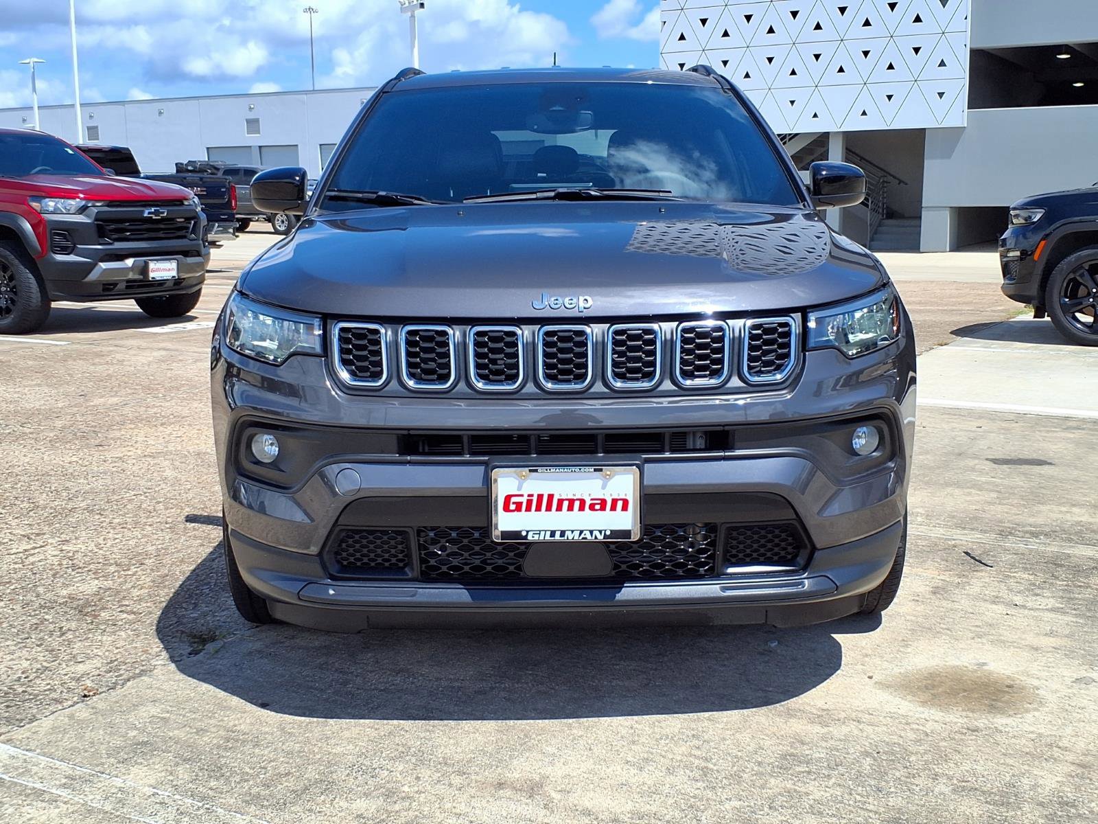 Used 2024 Jeep Compass Latitude w/ Convenience Group AWD/4WD image 22