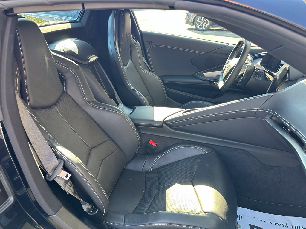 Used 2024 Chevrolet Corvette Stingray Convertible w/ Z51 Performance Package RWD image 41