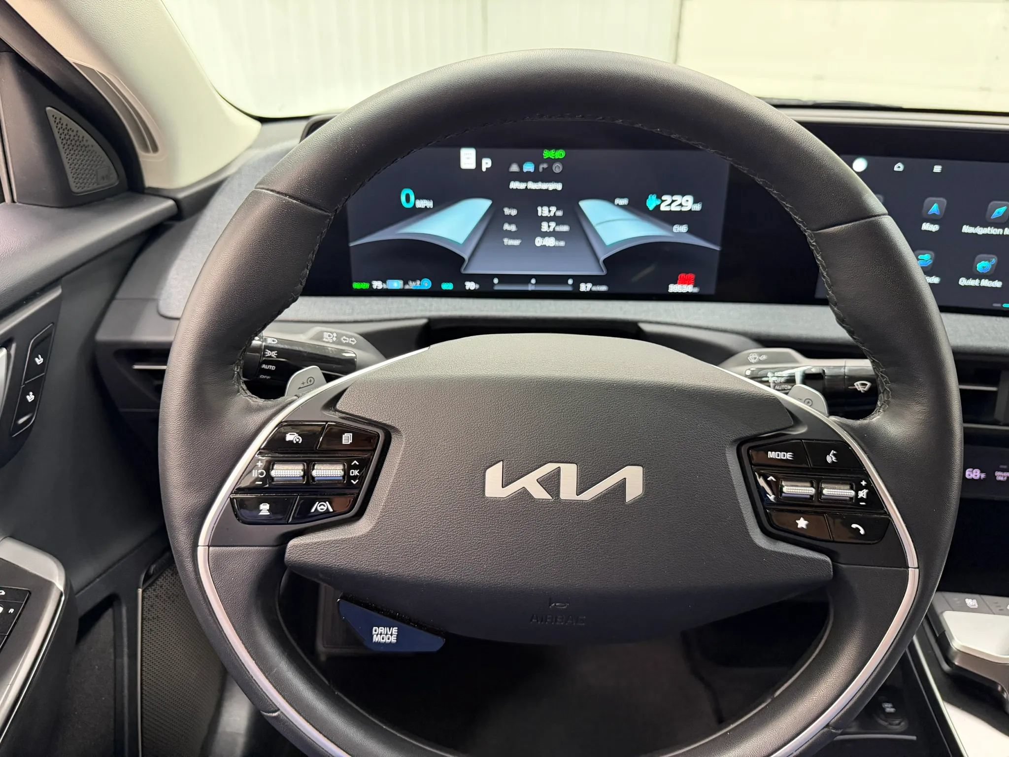 Used 2022 Kia EV6 Wind w/ Wind Technology Package AWD/4WD image 21
