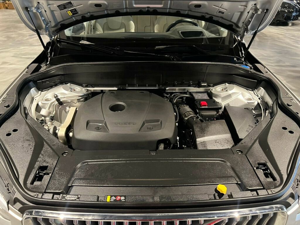 Used 2022 Volvo XC90 T6 Inscription w/ Advanced Package image 9