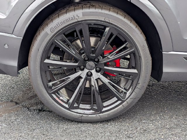 New 2027 Audi SQ8 Prestige AWD/4WD image 6