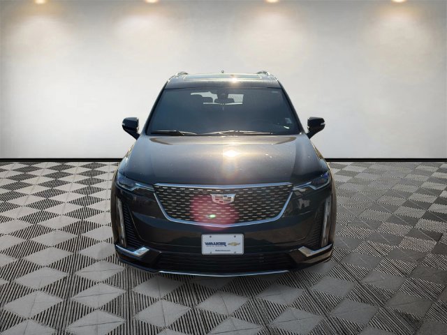 Used 2023 Cadillac XT6 Premium Luxury AWD/4WD image 3