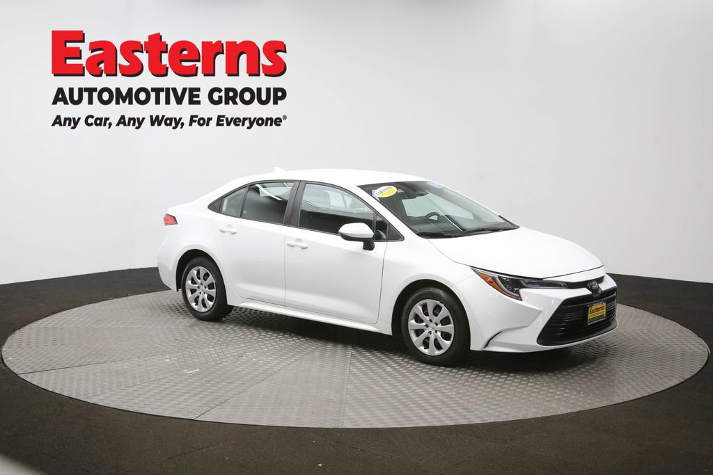 Used 2024 Toyota Corolla LE image 47