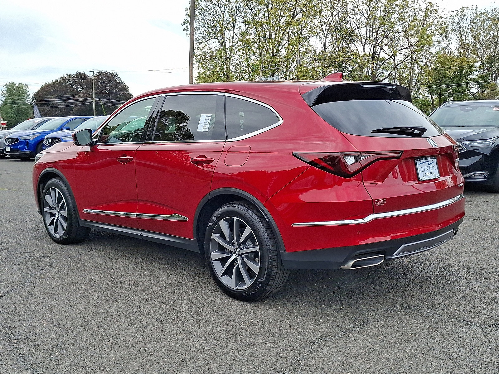 Certified 2025 Acura MDX SH-AWD w/ Technology Package image 4