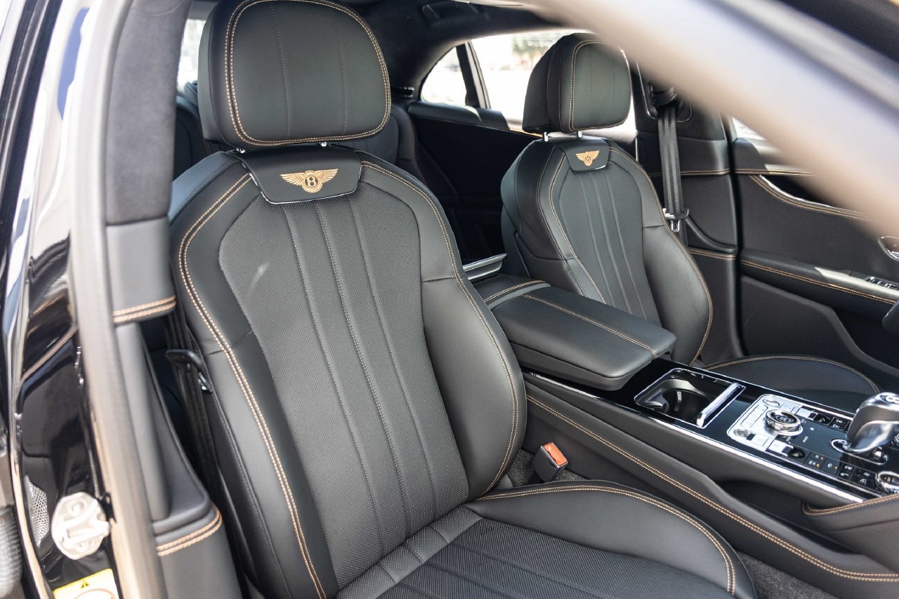 Certified 2025 Bentley Flying Spur Plug-In Hybrid AWD/4WD image 51