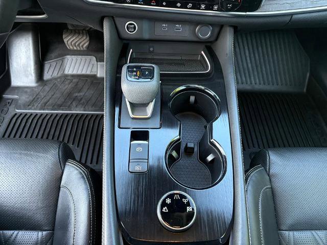 Certified 2022 Nissan Rogue Platinum w/ Head-Up Display Package image 20