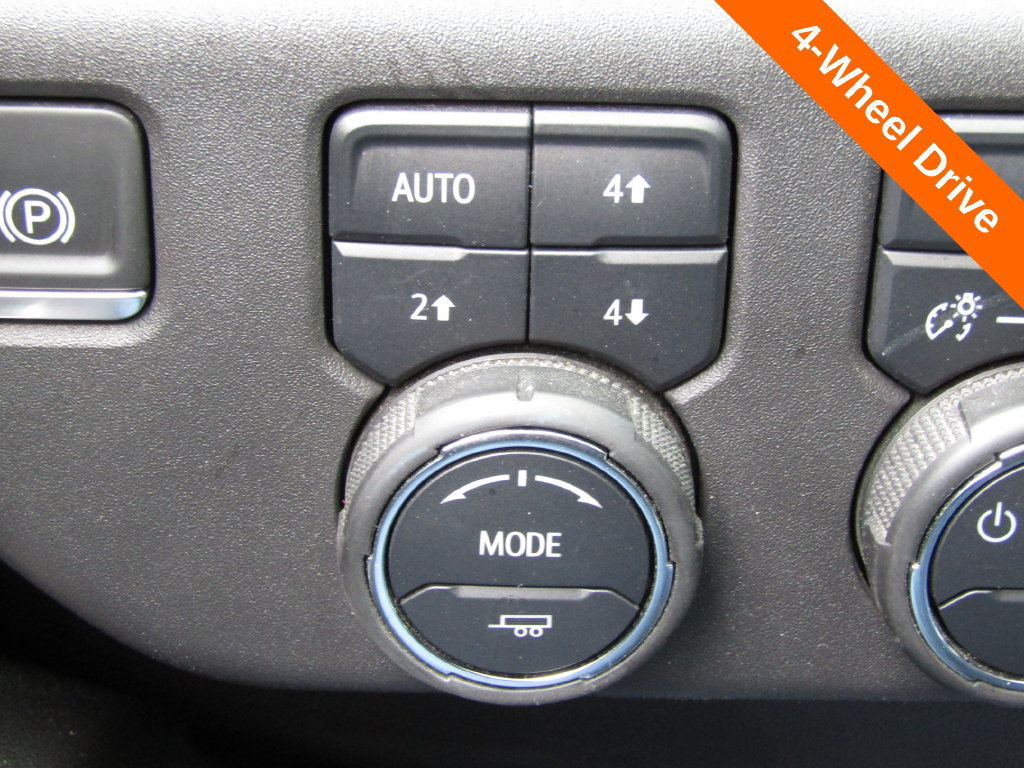 Used 2024 Chevrolet Silverado 1500 LT Trail Boss AWD/4WD image 7