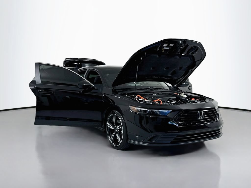 Used 2025 Honda Accord Sport image 23