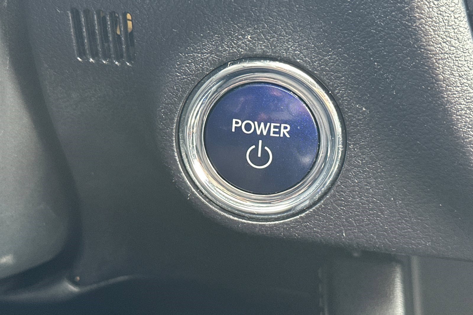 Used 2016 Lexus RX 450h AWD w/ Cold Weather Package image 29