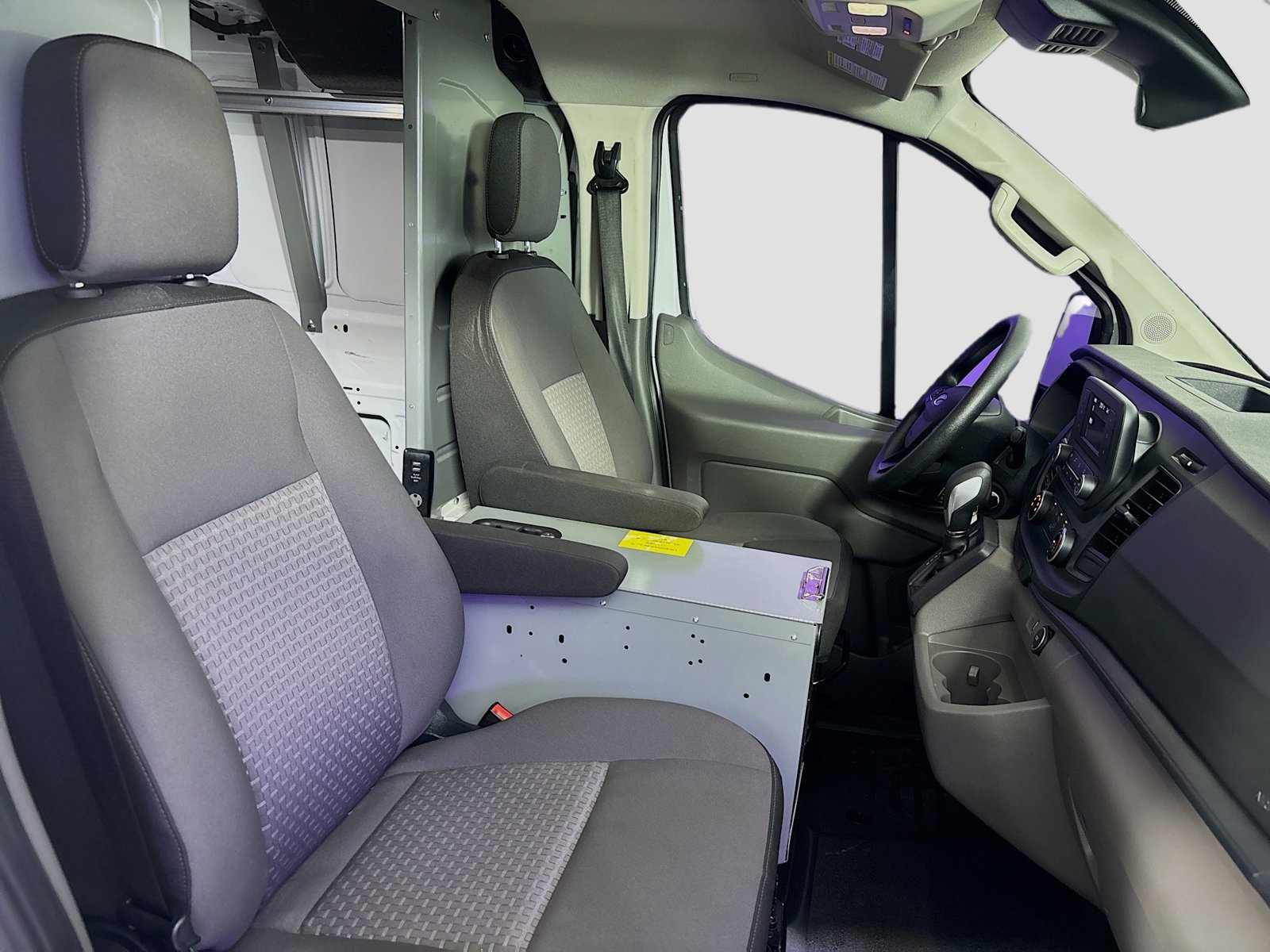 Used 2023 Ford Transit 150 Low Roof RWD image 23