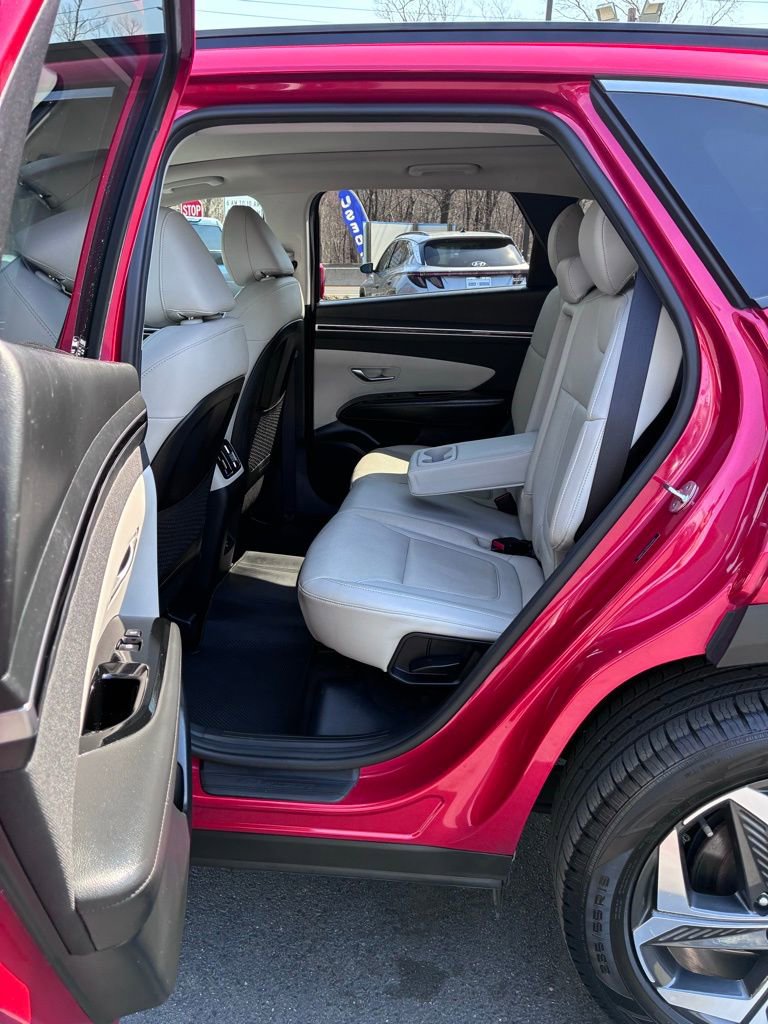 Used 2023 Hyundai Tucson Limited w/ Cargo Package image 23