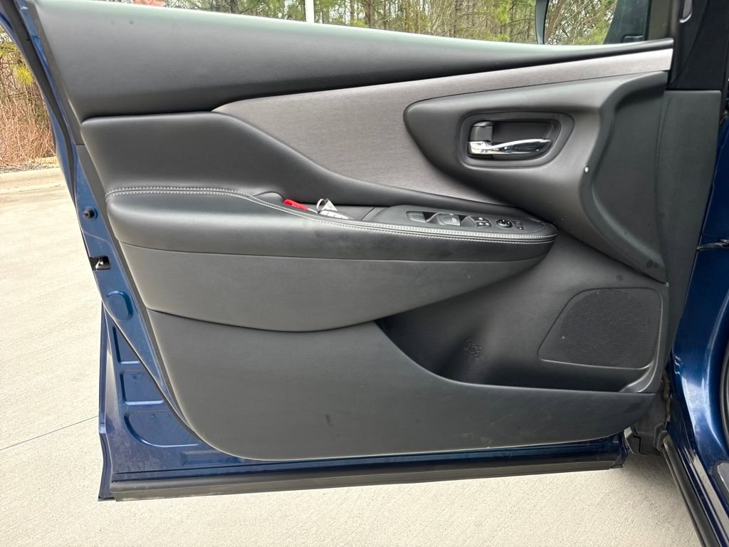 Used 2021 Nissan Murano SV image 23