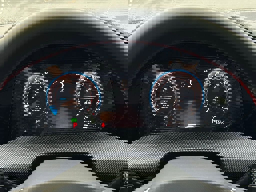 New 2025 Volkswagen GTI SE image 31