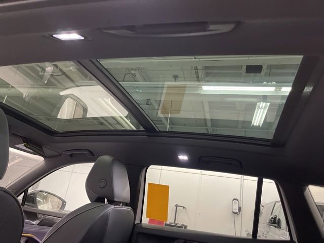 New 2026 Volkswagen Tiguan SE R-Line image 26