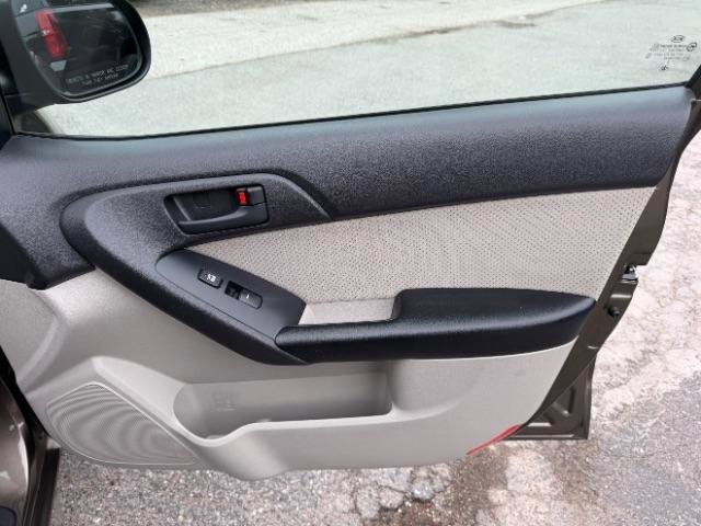 Used 2011 Kia Forte EX FWD image 35