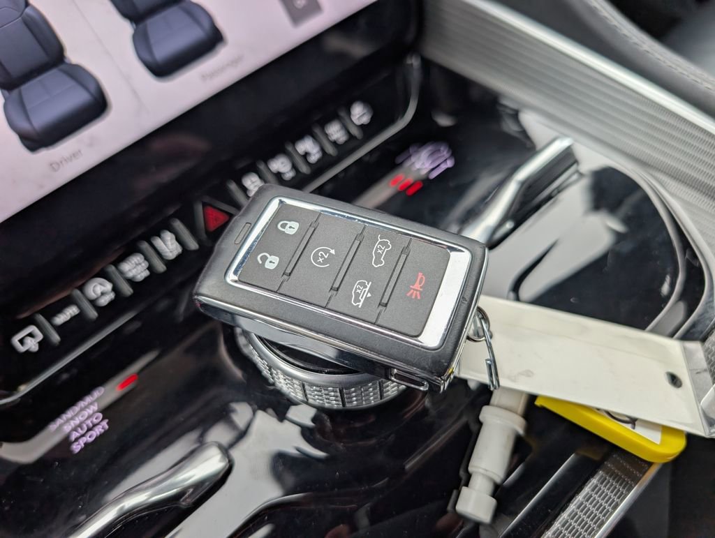 Used 2024 Jeep Grand Wagoneer L Series II w/ Quick Order Packagew 28T image 28