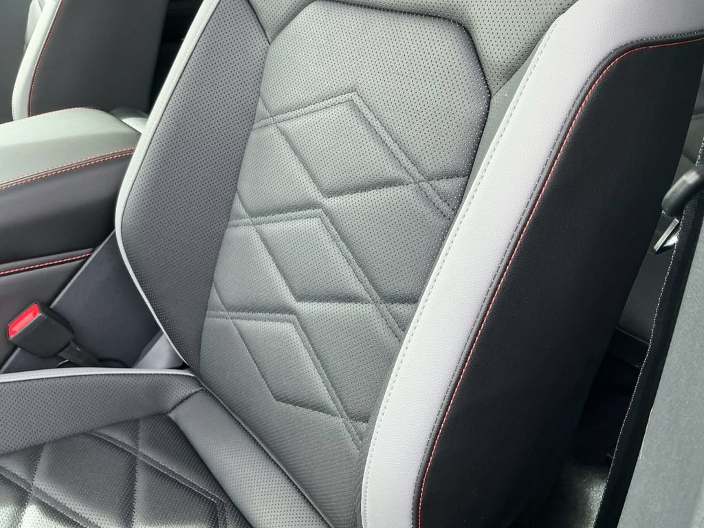 New 2026 Volkswagen Atlas Peak Edition AWD/4WD image 24